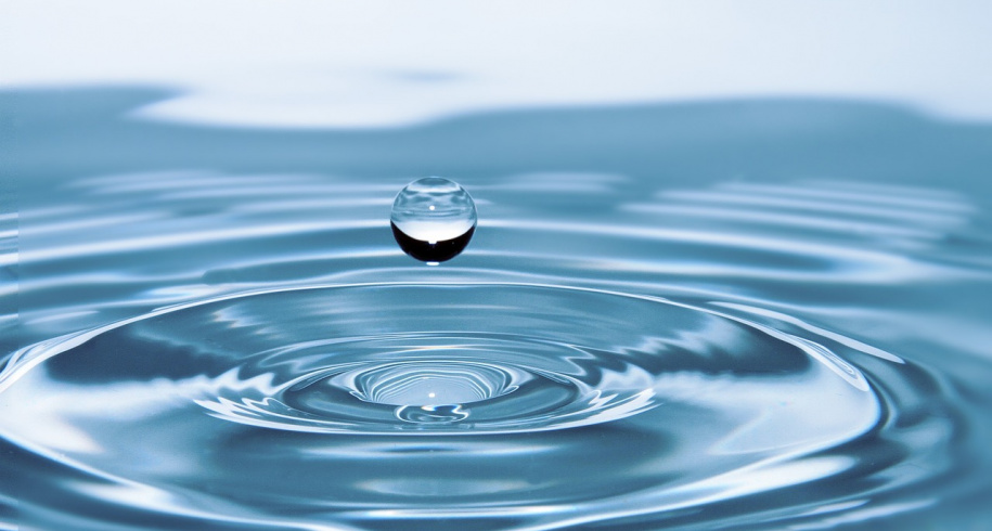 ÚRSO informuje o cenových konaniach a cenách za výrobu a dodávku pitnej vody verejným vodovodom a za odvádzanie a čistenie odpadovej vody verejnou kanalizáciou na rok 2023