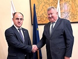 Predseda ÚRSO Jozef Holjenčík sa dňa 14.02.2025 stretol v priestoroch konzulátu Gruzínska v Orlovom pri Považskej Bystrici s poprednými predstaviteľmi gruzínskej energetiky.