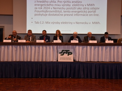 Jozef Holjenčík vystúpil dňa 10.03.2025 vo Vysokých Tatrách na odbornej konferencii z oblasti vykurovania a energetiky..
