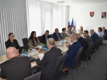 Stretnutie o energiách na záchranu slovenského priemyslu.